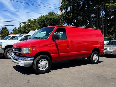 Used 2002 Ford E-350 and Econoline 350 Super Duty RWD image 4