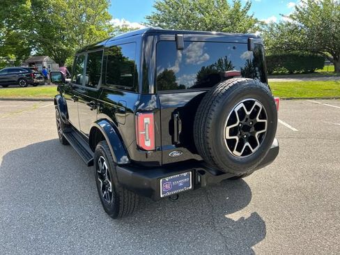 Used 2025 Ford Bronco Outer Banks AWD/4WD image 8