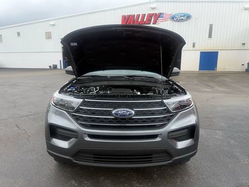 Used 2024 Ford Explorer XLT AWD/4WD image 59