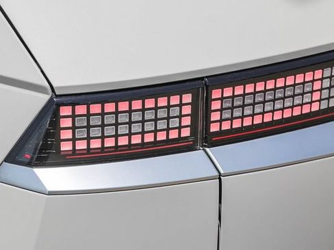 Certified 2023 Hyundai Ioniq 5 Limited RWD image 10