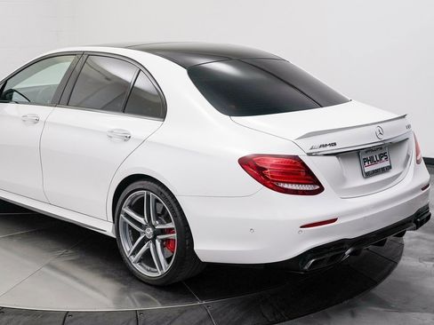 Used 2019 Mercedes-Benz E 63 AMG S image 10