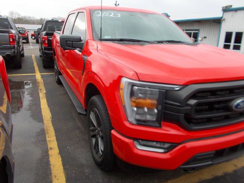 Used 2023 Ford F150 XLT w/ Equipment Group 302A High AWD/4WD image 2