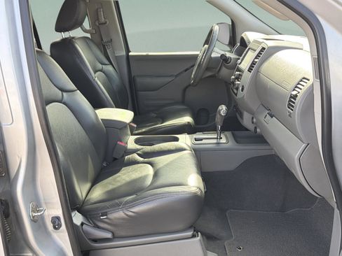 Used 2019 Nissan Frontier SV w/ Value Truck Package image 32