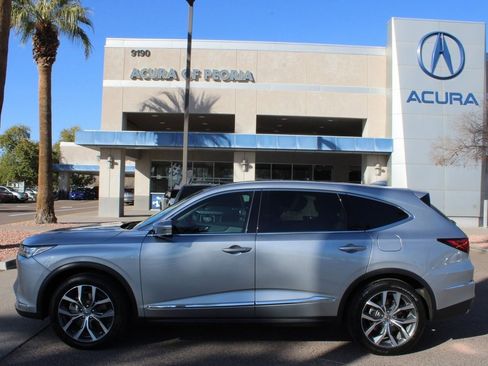 Used 2023 Acura MDX Technology SH-AWD image 2