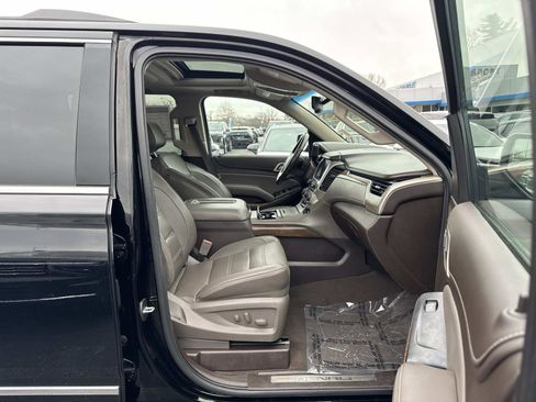 Used 2019 GMC Yukon XL Denali w/ Open Road Package image 14