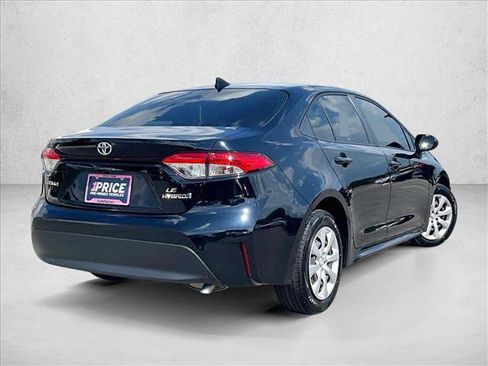 Used 2024 Toyota Corolla LE FWD image 2