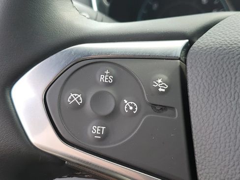 Certified 2023 Chevrolet Traverse LT FWD image 11