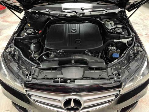 Used 2014 Mercedes-Benz E 250 BlueTEC 4MATIC Sedan image 36