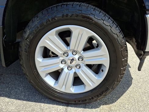 Used 2020 Ford F150 XLT w/ Equipment Group 301A Mid AWD/4WD image 8