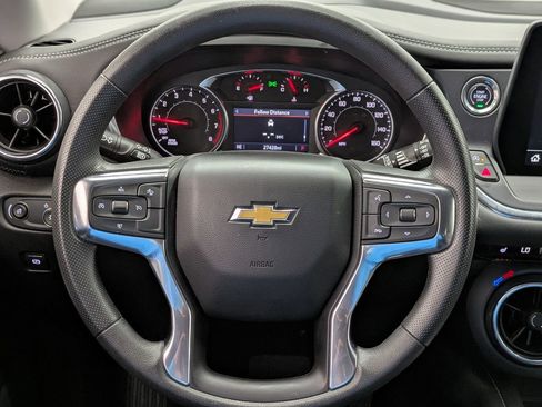 Used 2025 Chevrolet Blazer LT AWD/4WD image 15