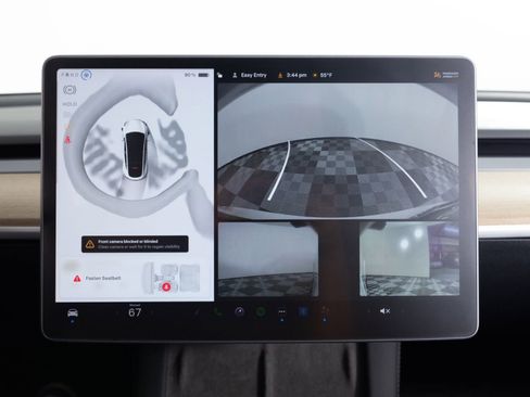 Used 2023 Tesla Model Y Long Range image 35