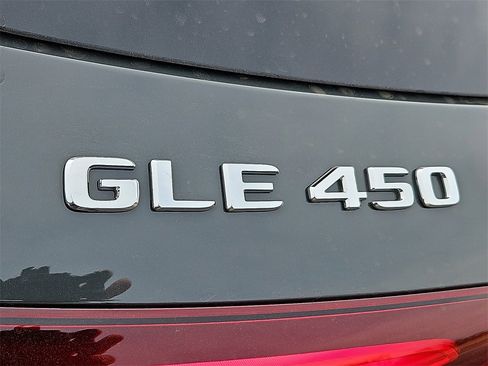 New 2026 Mercedes-Benz GLE 450 4MATIC image 14
