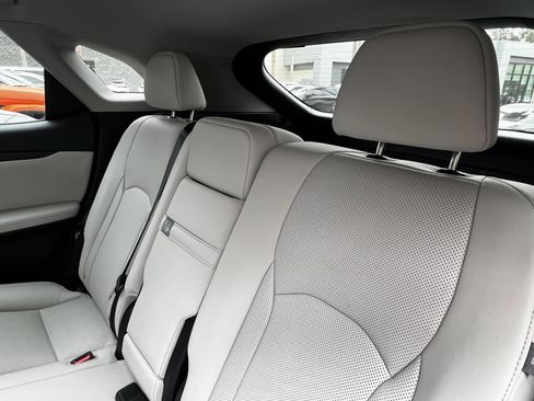 Certified 2022 Lexus RX 350 FWD w/ Premium Package image 33