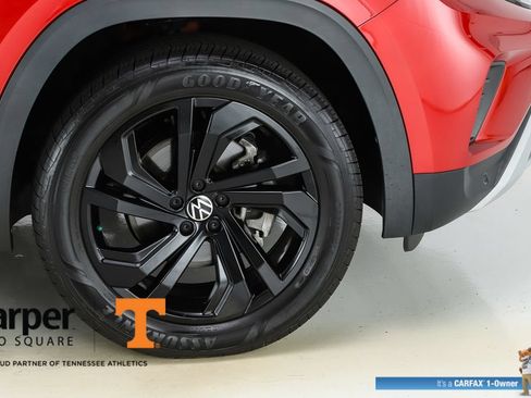 Used 2023 Volkswagen Atlas SE w/ Panoramic Sunroof Package FWD image 53