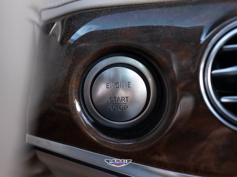 Used 2015 Mercedes-Benz S 550 Sedan w/ Premium 1 Package image 33