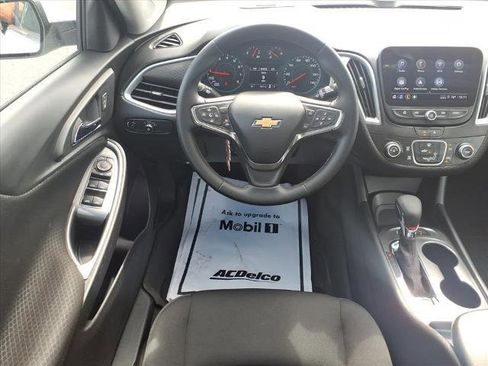 Used 2024 Chevrolet Malibu RS w/ LPO, Floor Liner Package image 11