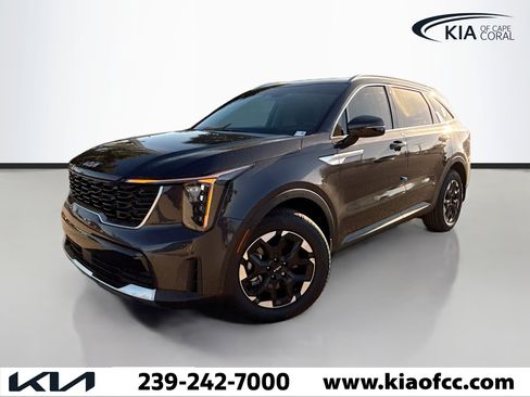 New 2026 Kia Sorento S image 1