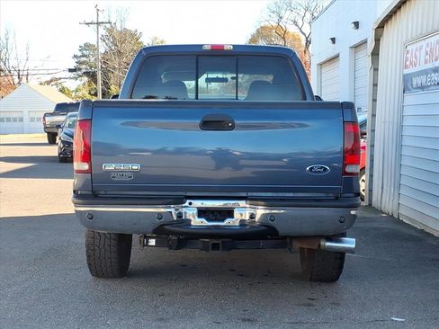 Used 2006 Ford F250 XLT image 4