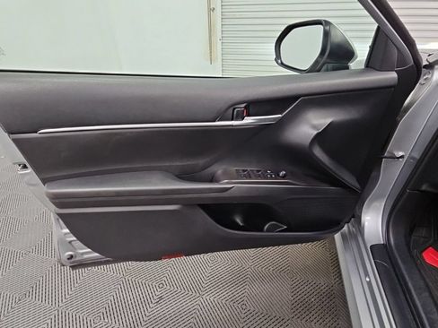 Used 2023 Toyota Camry LE FWD image 28