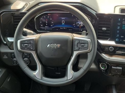 Certified 2024 Chevrolet Silverado 1500 LT Trail Boss w/ Convenience Package II AWD/4WD image 25