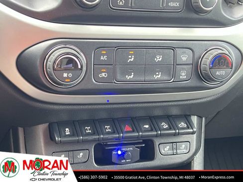 Certified 2022 Chevrolet Colorado ZR2 AWD/4WD image 22