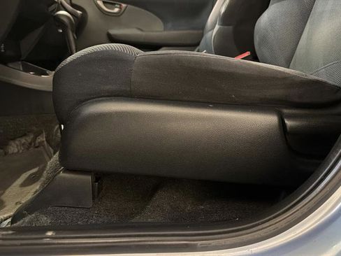 Used 2010 Honda Fit Sport image 20