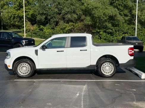 Used 2023 Ford Maverick XL w/ Equipment Group 100A Standard AWD/4WD image 4