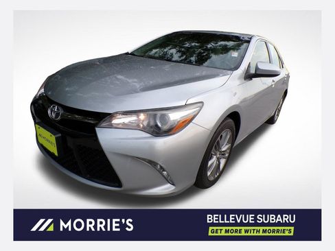 Used 2017 Toyota Camry SE FWD image 1