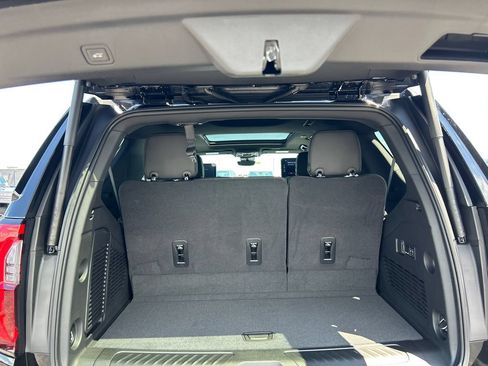 New 2026 GMC Yukon Elevation w/ Elevation Premium Package AWD/4WD image 37