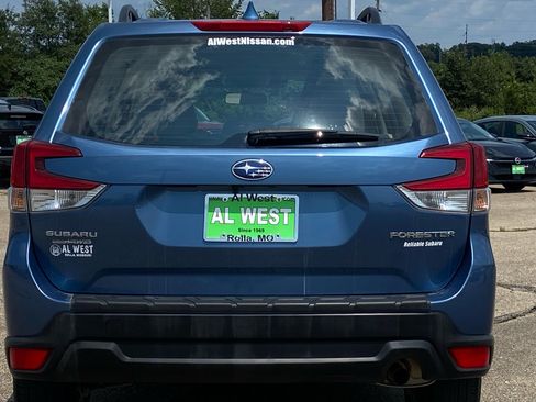 Used 2023 Subaru Forester AWD/4WD image 4