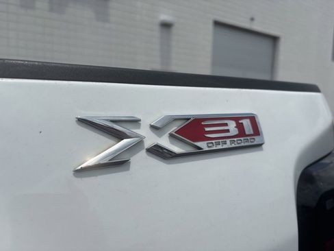 Used 2023 GMC Sierra 2500 SLE w/ SLE Value Package; AWD/4WD image 34