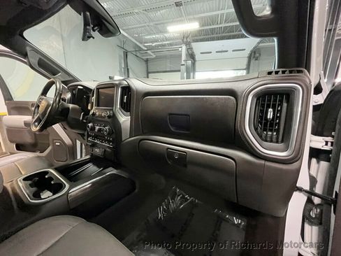 Used 2020 Chevrolet Silverado 2500 LTZ image 27