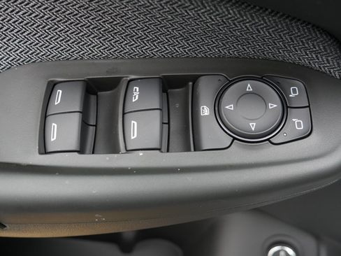 New 2026 Chevrolet TrailBlazer LT w/ Convenience Package image 32