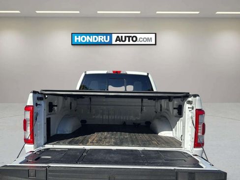 Used 2023 Ford F150 Lariat w/ Max Trailer Tow Package AWD/4WD image 9