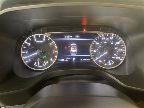 Used 2025 Nissan Rogue SV image 19