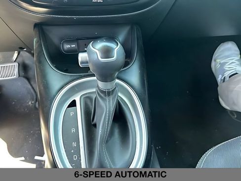 Used 2018 Kia Soul + FWD image 27
