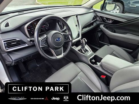Used 2023 Subaru Outback Onyx Edition AWD/4WD image 11