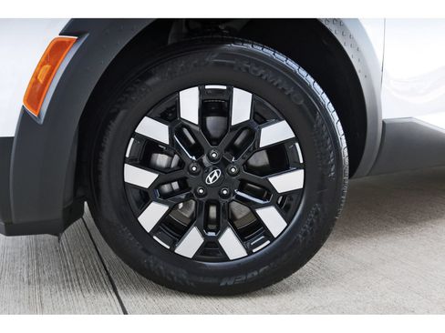 Certified 2026 Hyundai Santa Cruz SE FWD image 31