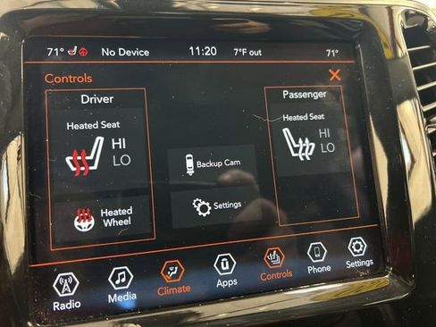 Used 2020 Jeep Cherokee Limited image 30