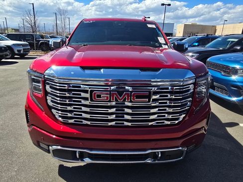 Used 2023 GMC Sierra 1500 Denali w/ Technology Package image 8