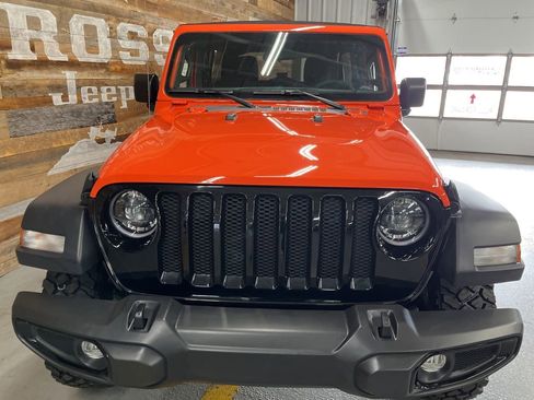 Used 2023 Jeep Wrangler Willys image 8