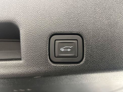 Used 2026 GMC Acadia Elevation w/ Black Edition AWD/4WD image 34