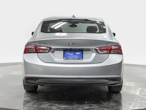 Used 2019 Chevrolet Malibu LT FWD image 5