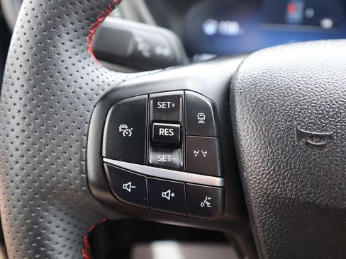 Used 2023 Ford Escape ST-Line Elite image 11