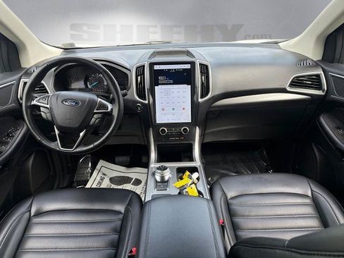 Certified 2024 Ford Edge SEL AWD/4WD image 3