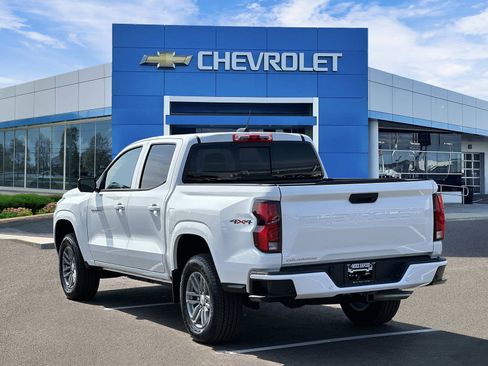 Used 2026 Chevrolet Colorado LT w/ LT Convenience Package AWD/4WD image 3