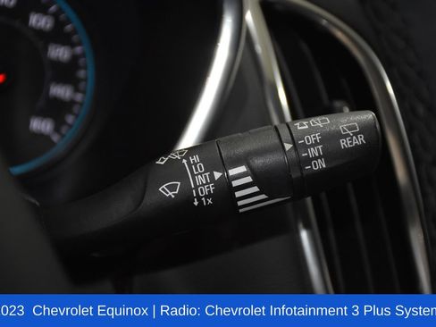 Used 2023 Chevrolet Equinox LT image 12
