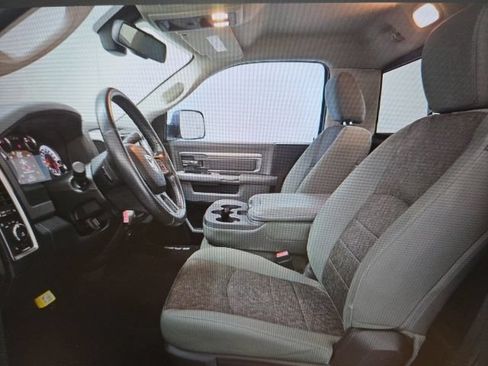 Used 2016 RAM 2500 SLT w/ Popular Equipment Group AWD/4WD image 7