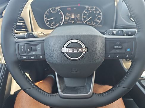 New 2026 Nissan Rogue SV image 7