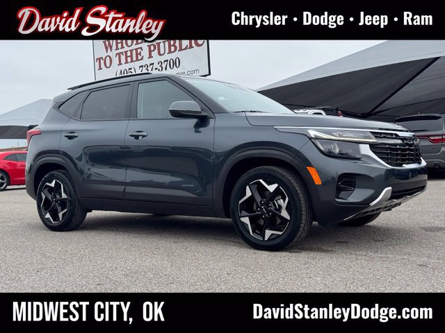Used 2025 Kia Seltos S FWD image 1
